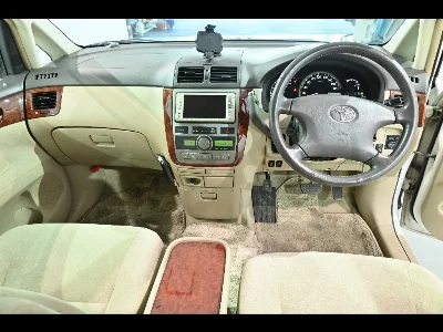 TOYOTA IPSUM