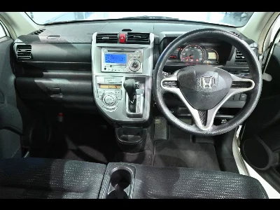 HONDA ZEST SPARK