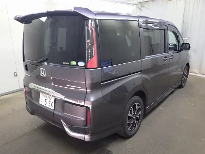 Honda STEPWGN SPADA