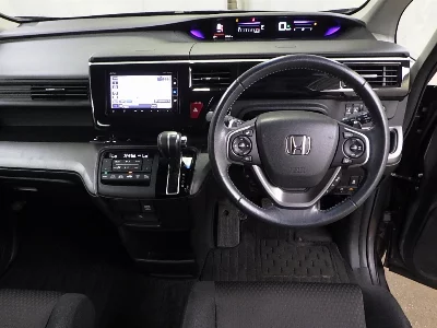 Honda STEPWGN SPADA