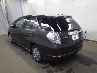 HONDA FIT SHUTTLE