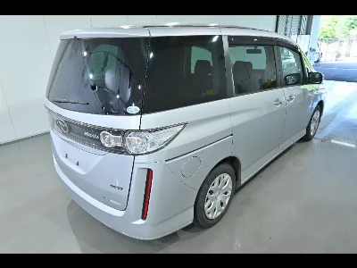 MAZDA BIANTE