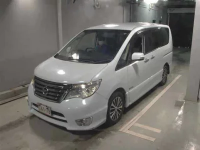 NISSAN SERENA