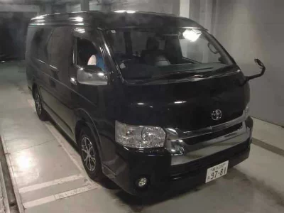 TOYOTA HIACE WAGON