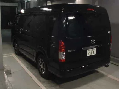 TOYOTA HIACE WAGON