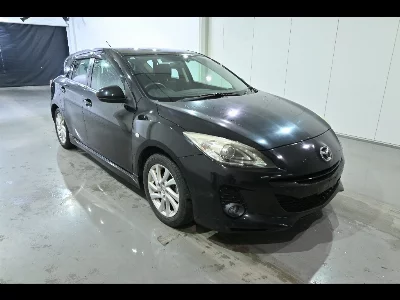 MAZDA AXELA SPORT