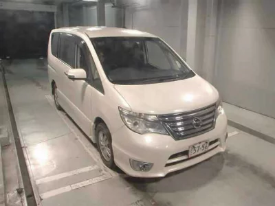 NISSAN SERENA