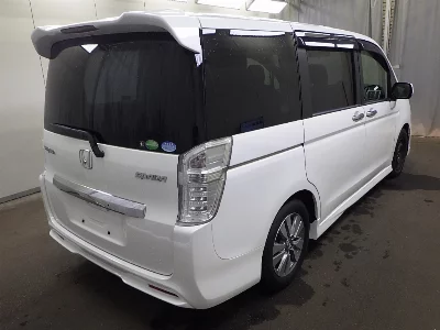 Honda STEPWGN SPADA