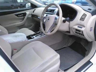 NISSAN TEANA