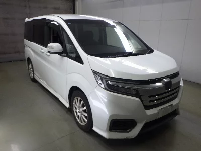 Honda STEPWGN SPADA