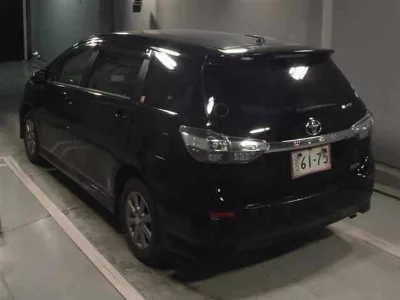 TOYOTA WISH