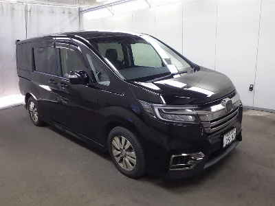 Honda STEPWGN SPADA