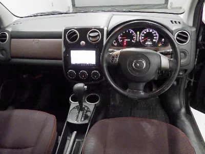 MAZDA VERISA