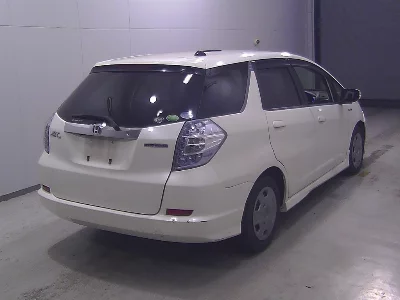 HONDA FIT SHUTTLE