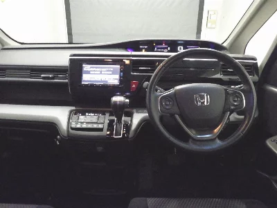 Honda STEPWGN SPADA