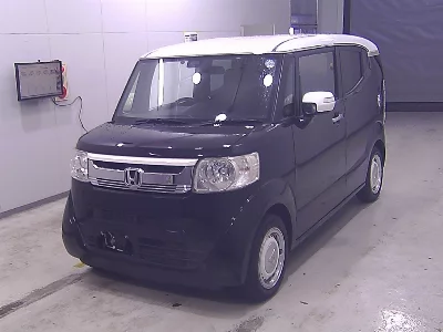 HONDA N-BOX SLASH