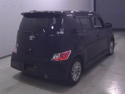 TOYOTA BB