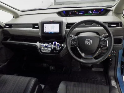 Статистика аукционов Honda FREED+