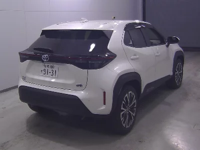 TOYOTA YARIS CROSS