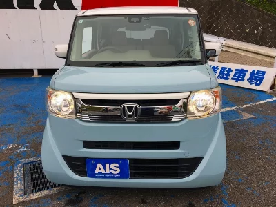 HONDA N-BOX SLASH