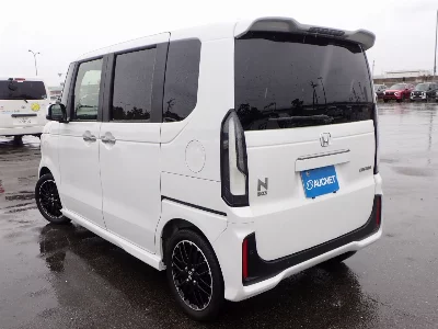 HONDA N BOX CUSTOM