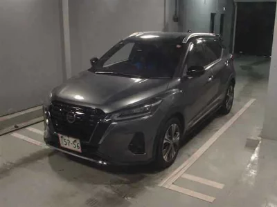 NISSAN KICKS