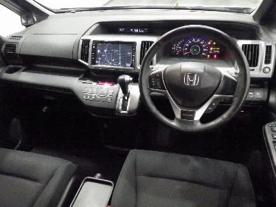 Honda STEPWGN SPADA