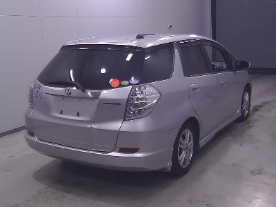 HONDA FIT SHUTTLE