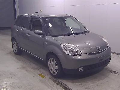 MAZDA VERISA