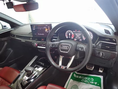 AUDI S4 AVANTE
