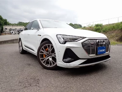 AUDI E-TRON SPORTBACK