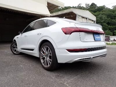 AUDI E-TRON SPORTBACK