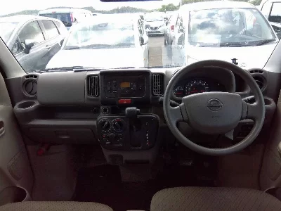 NISSAN NV100 CLIPPER