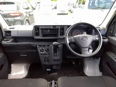 DAIHATSU HIJET CARGO
