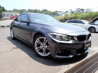 BMW 4 SERIES