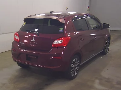 MITSUBISHI MIRAGE