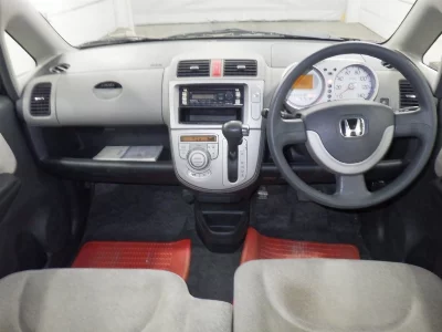 HONDA LIFE