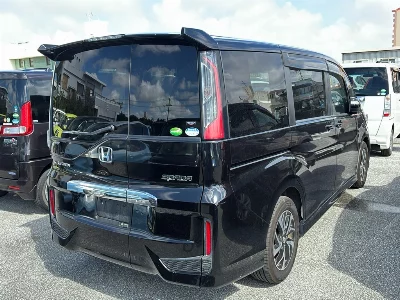 Honda STEPWGN SPADA