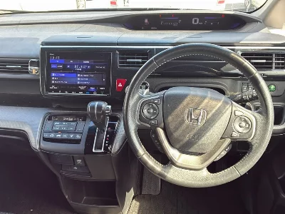 Honda STEPWGN SPADA