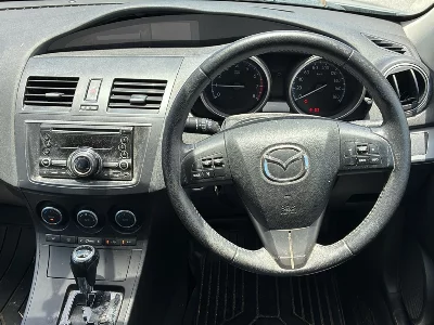 MAZDA AXELA SPORT
