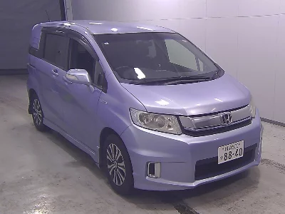 HONDA FREED SPIKE