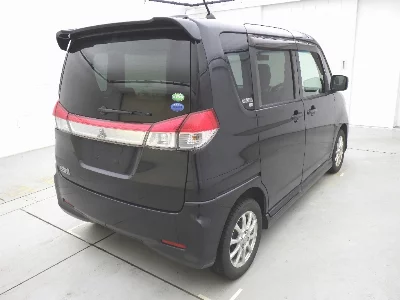 Mitsubishi Delica D:2