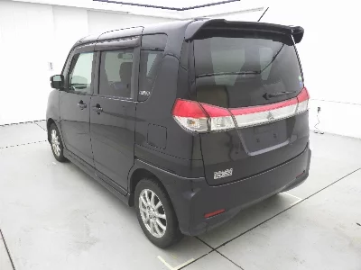MITSUBISHI DELICA D:2