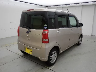 SUBARU LUCRA