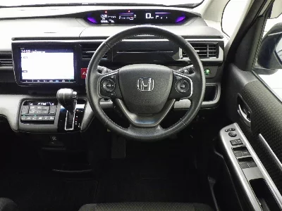 HONDA STEPWGN SPADA