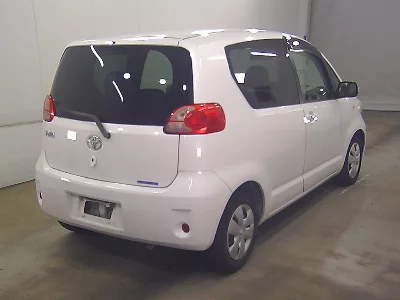 TOYOTA PORTE