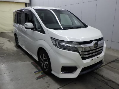 Honda STEPWGN SPADA