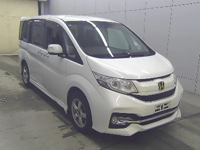 Honda STEPWGN SPADA