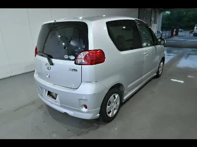 TOYOTA PORTE
