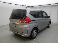 Цена авто Honda Freed с аукционов Японии, номер кузова GB8, пробег 95 000, оценка 6